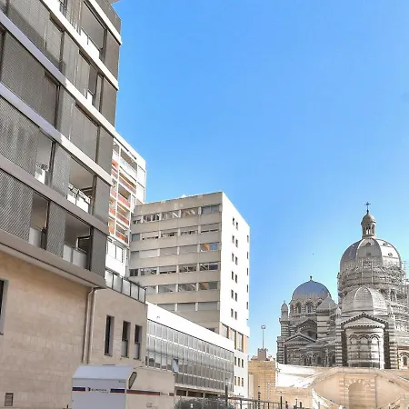 T1 Avec Terrasse Vue Sur La Major