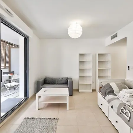 T1 Avec Terrasse Vue Sur La Major Appartement Marseille